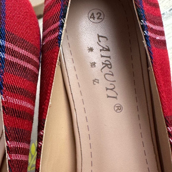 LAIRUI Plaid Pointed Toe Kitten Heel Pumps – Size 42 (US 10-10.5) - Picture 10 of 10